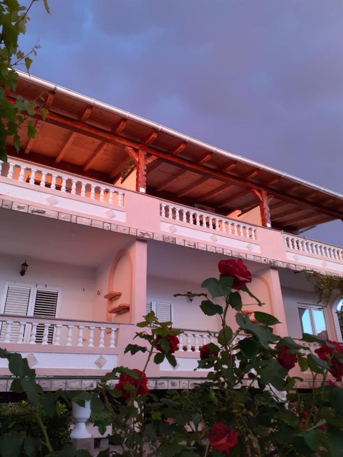 Apartments Balen Barbat na Rabu المظهر الخارجي الصورة